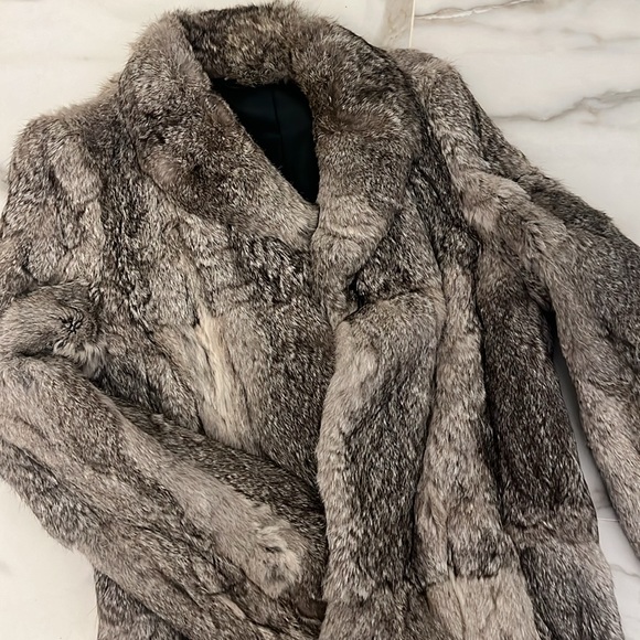 Genuine rabbit fur  coat - Picture 6 of 11